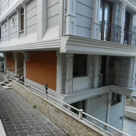 Διαμέρισμα Newly Decorated Close To Sisli Metro In