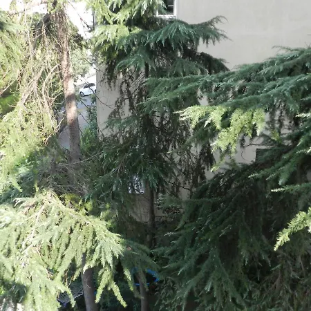 Newly Decorated Close To Sisli Metro In *