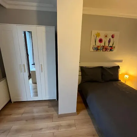 Newly Decorated Close To Sisli Metro In Διαμέρισμα Κωνσταντινούπολη