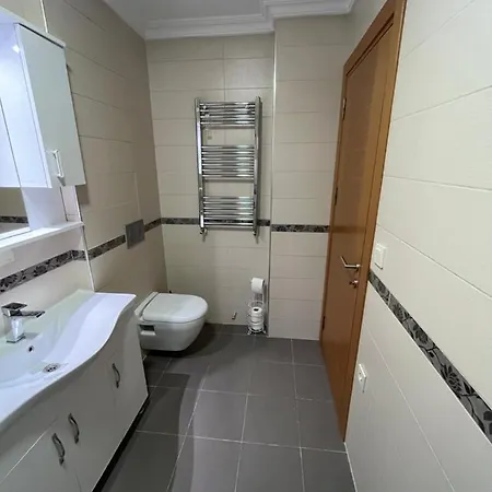Διαμέρισμα Newly Decorated Close To Sisli Metro In *